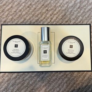 Jo Malone Trio